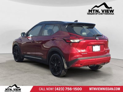 2022 Nissan Kicks SR