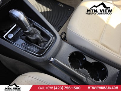 2015 Volkswagen Jetta 2.0L TDI SE w/Connectivity