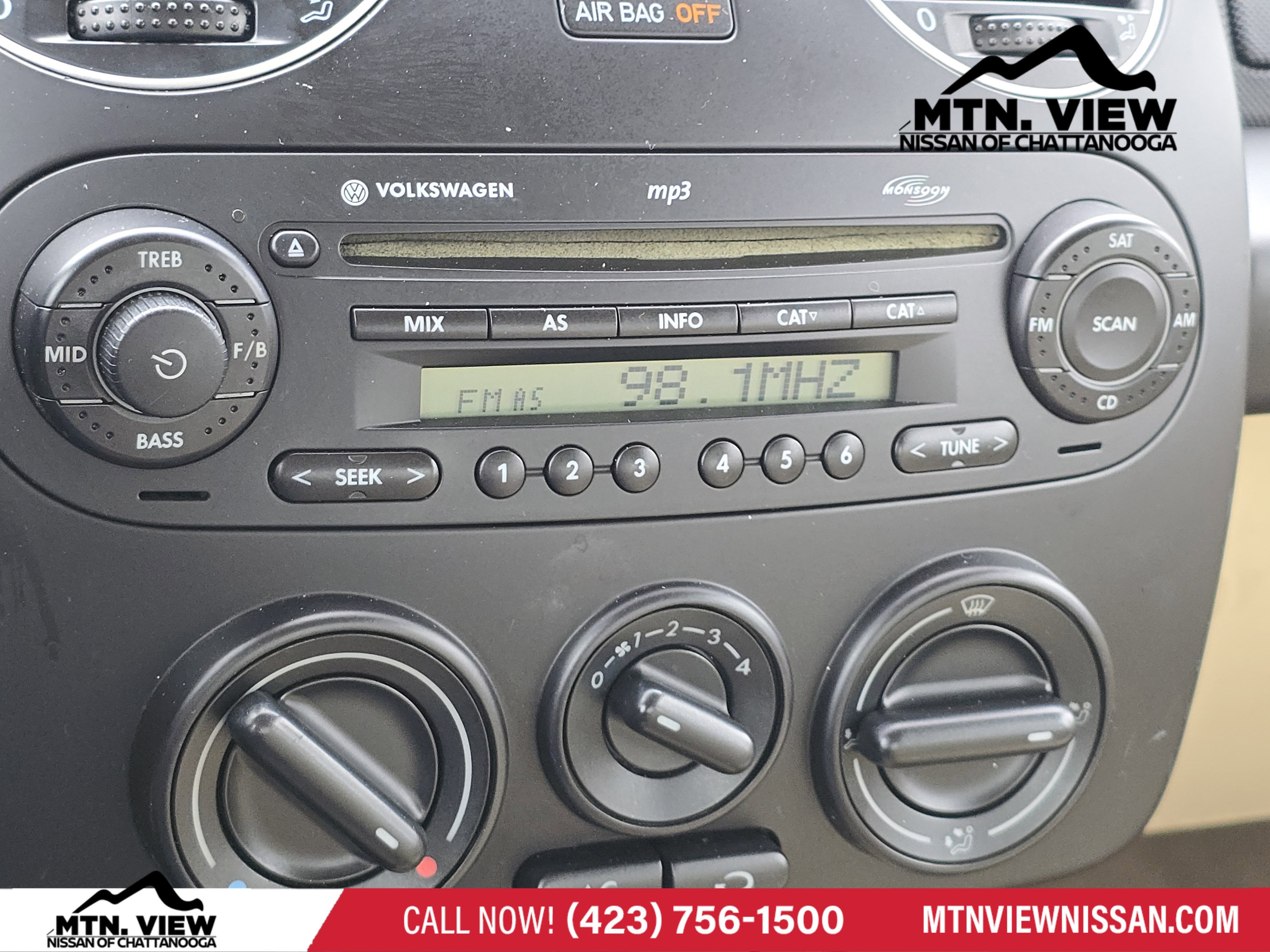 2008 Volkswagen New Beetle Coupe SE