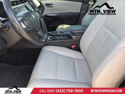 2013 Toyota Avalon Limited