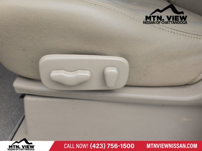 2008 Nissan Pathfinder SE