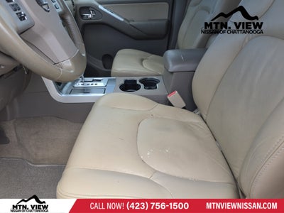 2008 Nissan Pathfinder SE