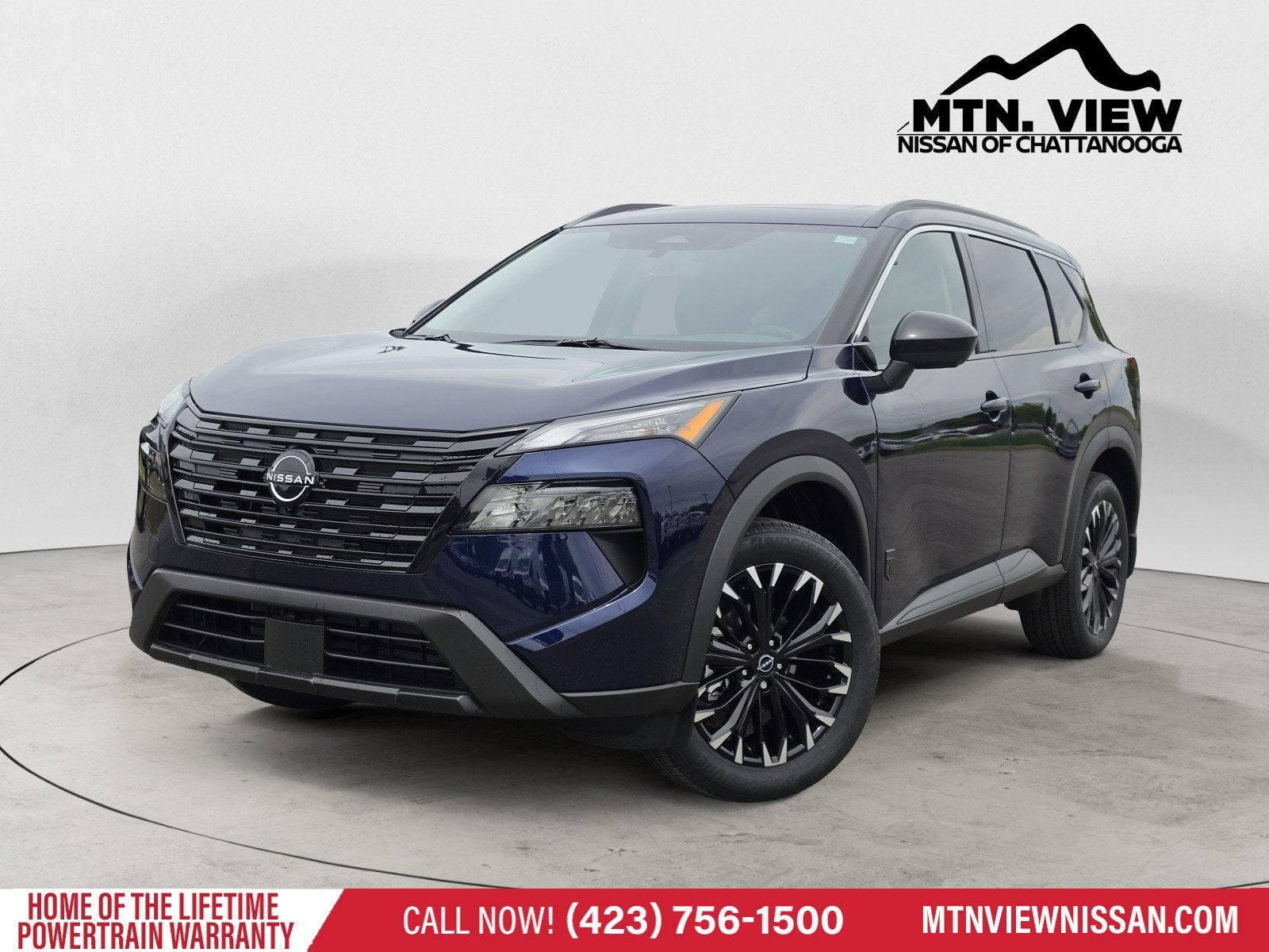 2026 Nissan Rogue Dark Armor's photo