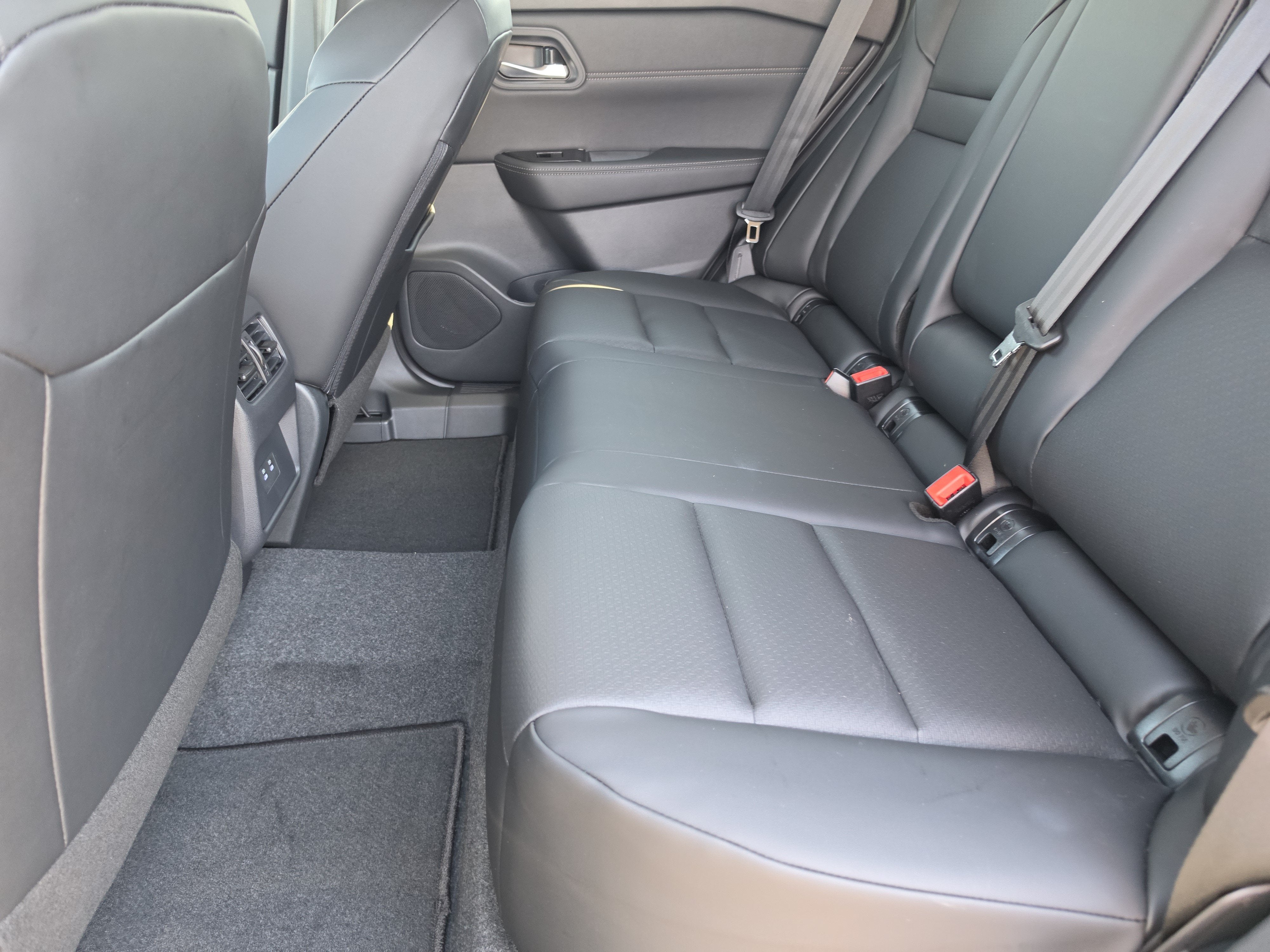 2027 Nissan Rogue Dark Armor