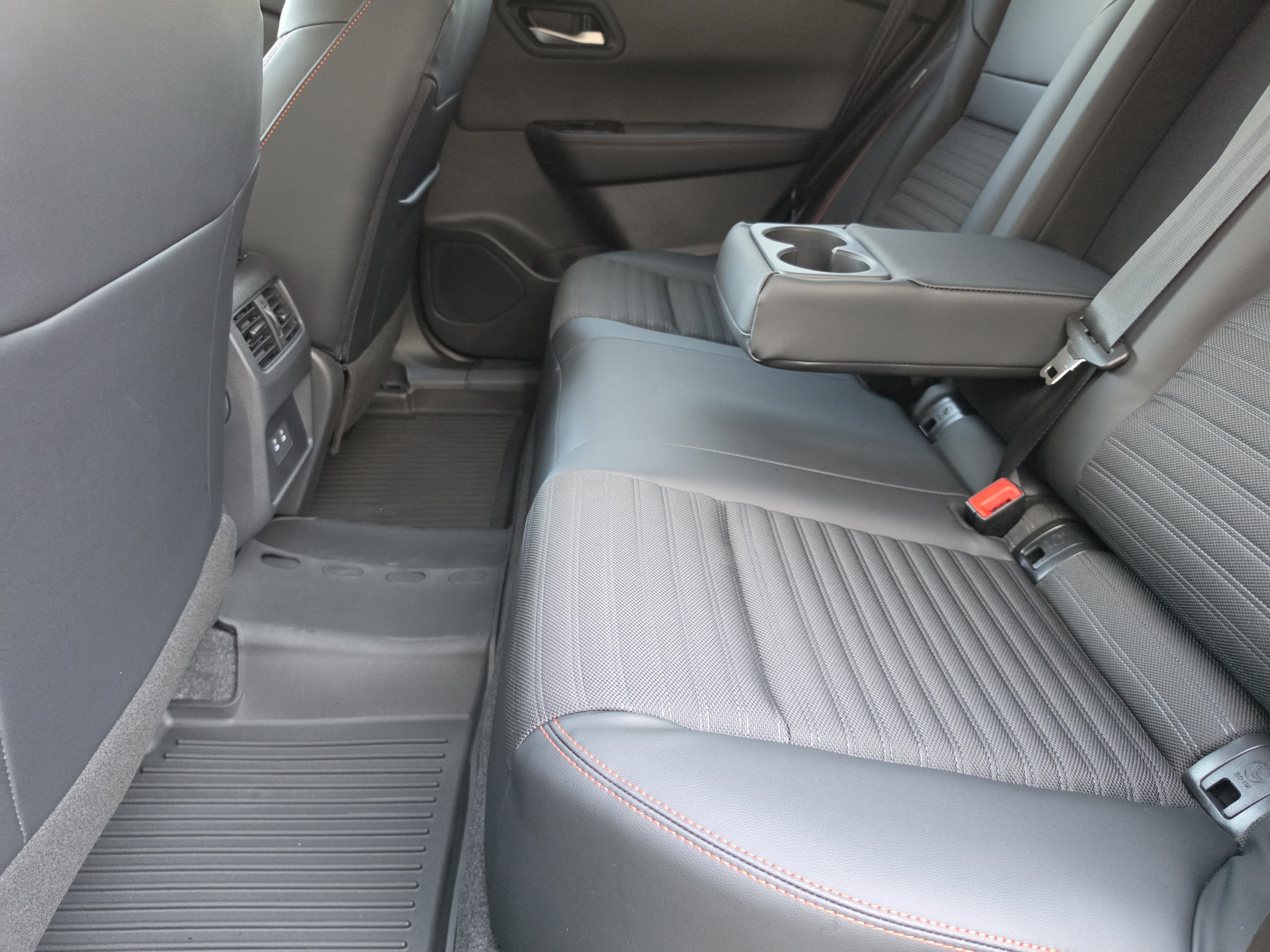 2027 Nissan Rogue Rock Creek