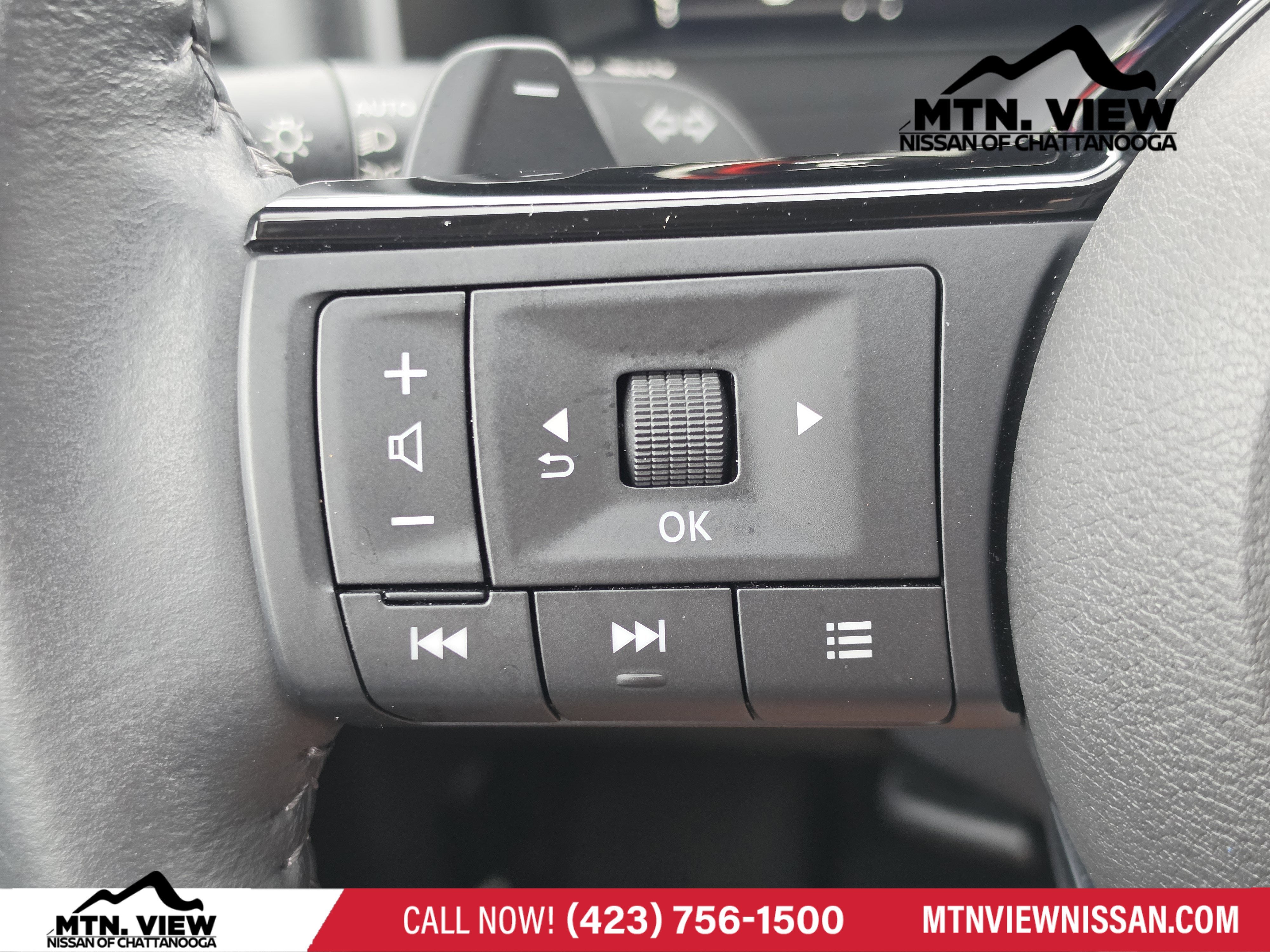 2024 Nissan Rogue SL