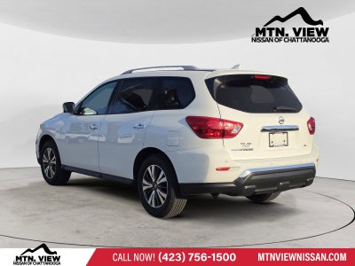 2020 Nissan Pathfinder SL