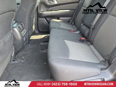 2018 Nissan Pathfinder SV