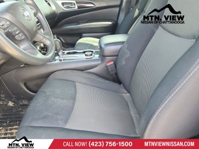 2018 Nissan Pathfinder SV