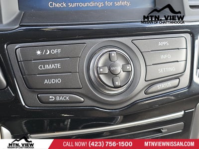 2018 Nissan Pathfinder SV