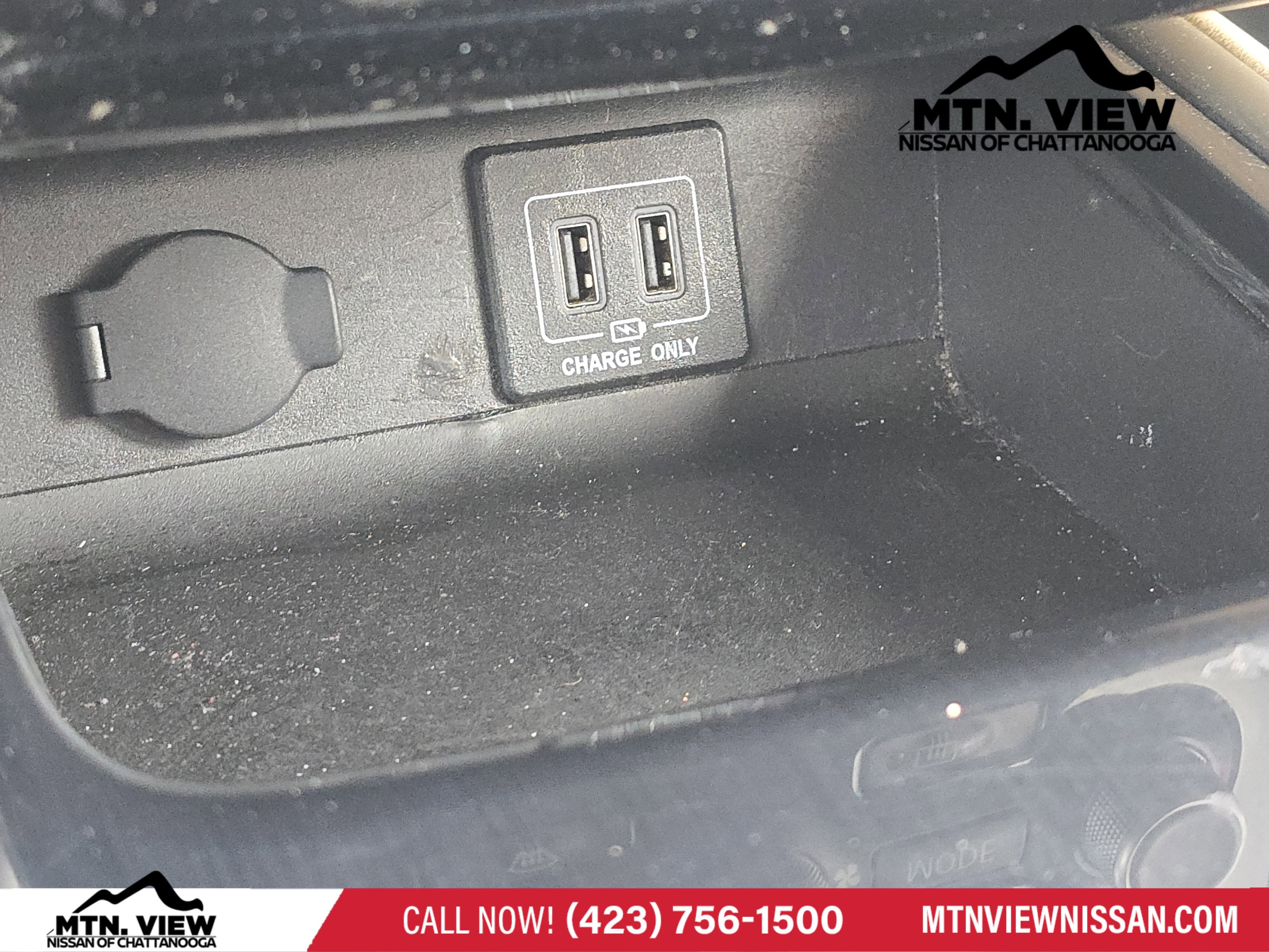 2018 Nissan Pathfinder SV