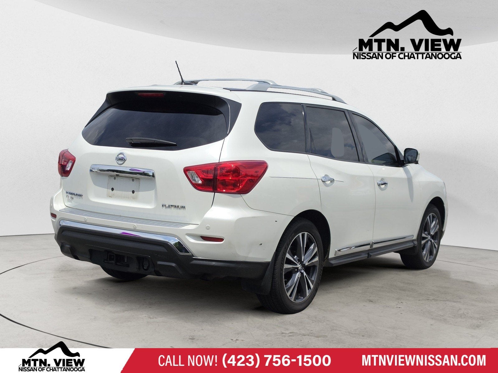 2018 Nissan Pathfinder Platinum