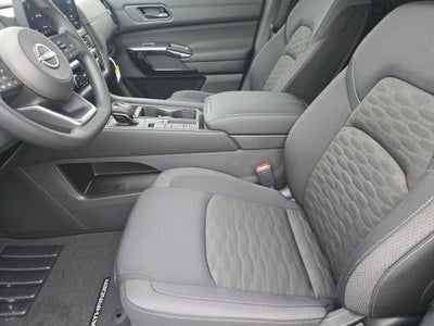 2026 Nissan Pathfinder S