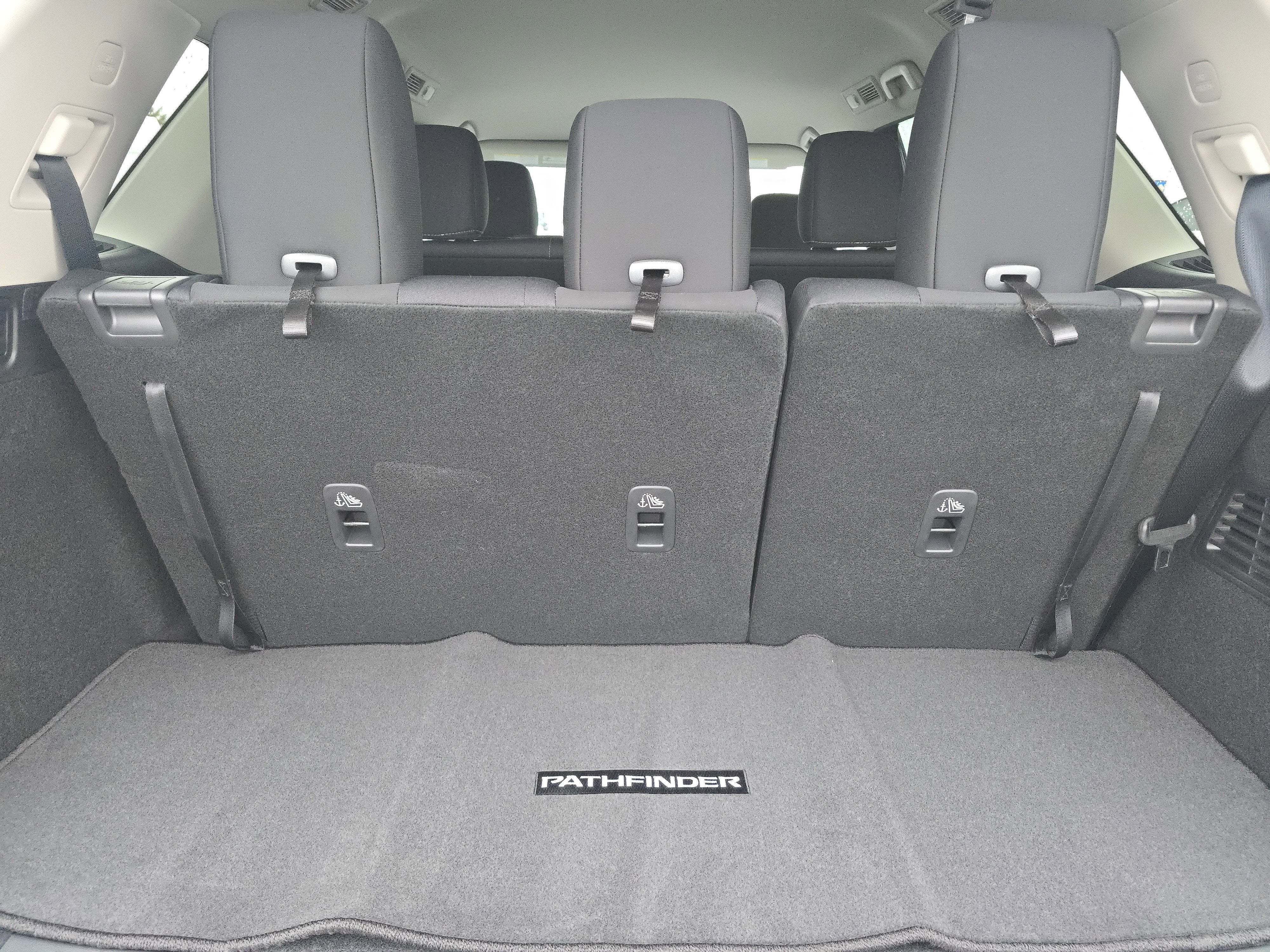 2026 Nissan Pathfinder S