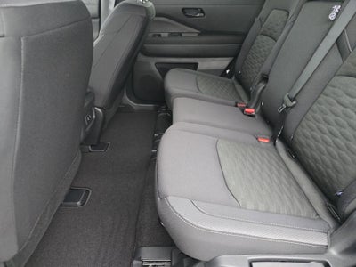 2026 Nissan Pathfinder S