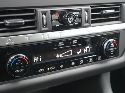 2026 Nissan Pathfinder S