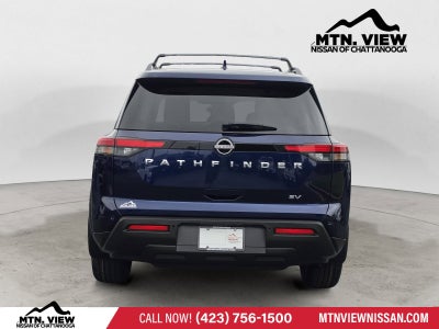2022 Nissan Pathfinder SV