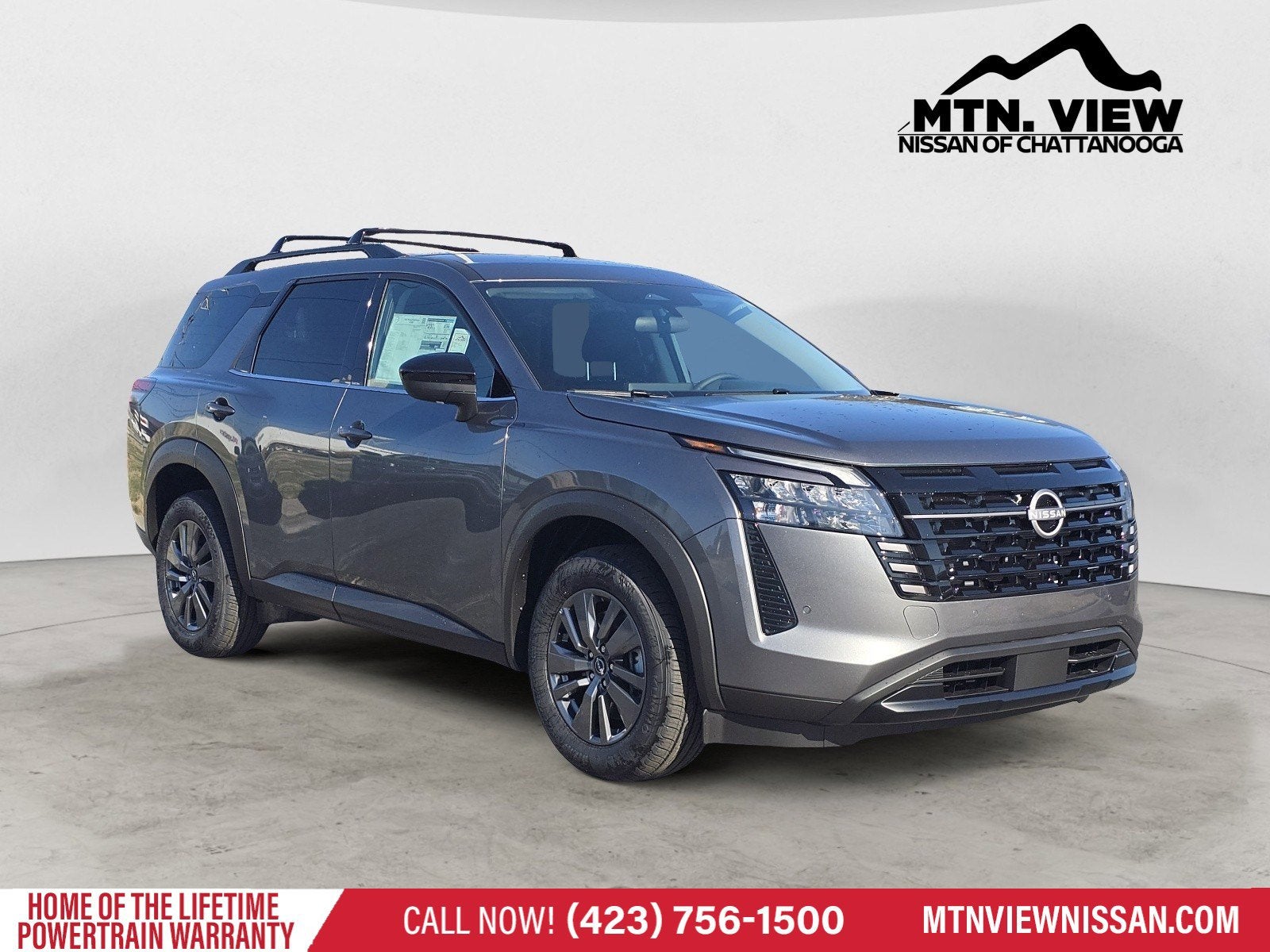 2026 Nissan Pathfinder SV