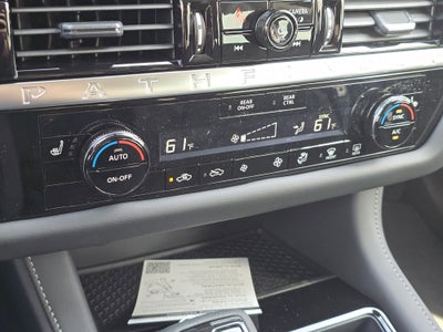 2026 Nissan Pathfinder SV