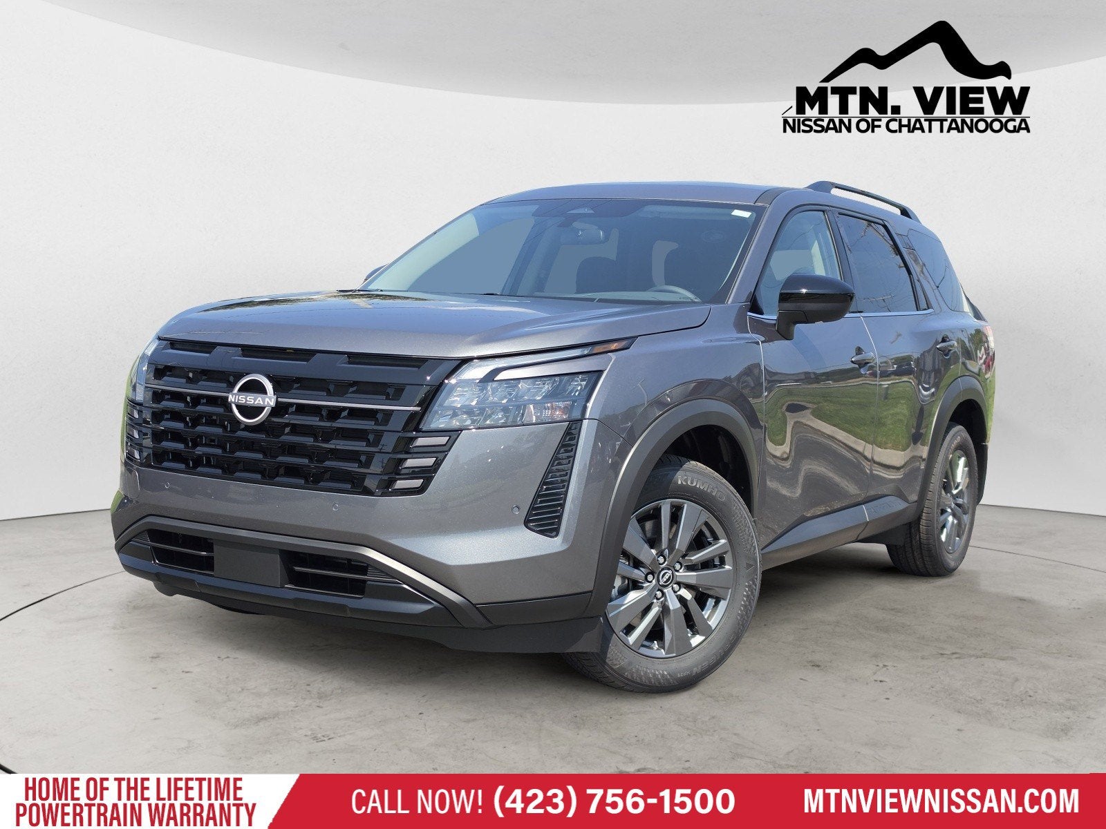 2026 Nissan Pathfinder SV