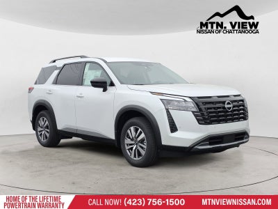 2026 Nissan Pathfinder SL