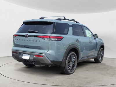 2026 Nissan Pathfinder SL