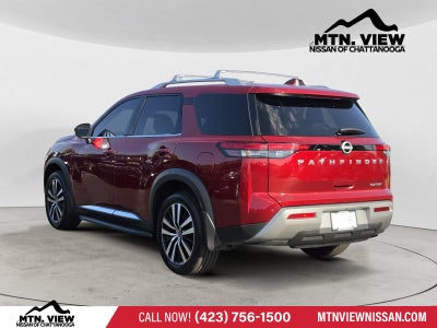 2024 Nissan Pathfinder Platinum