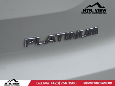 2023 Nissan Pathfinder Platinum