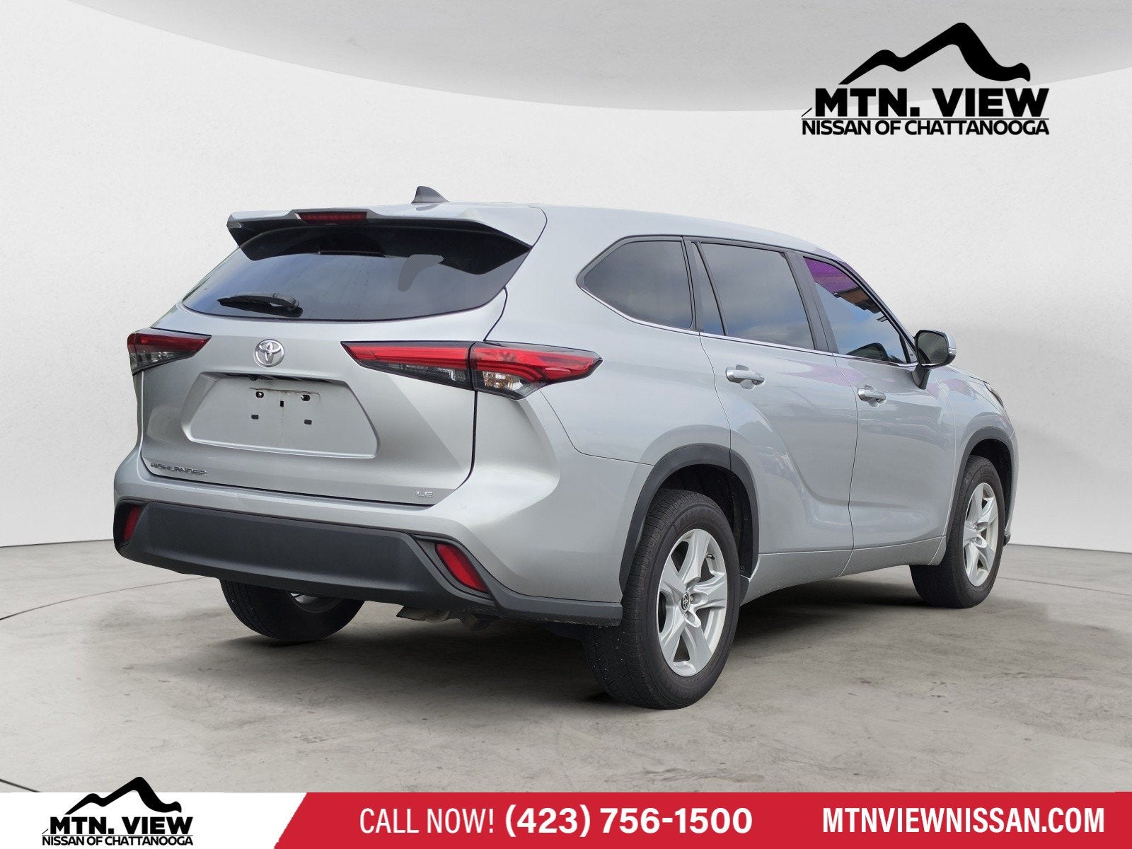 2023 Toyota Highlander LE