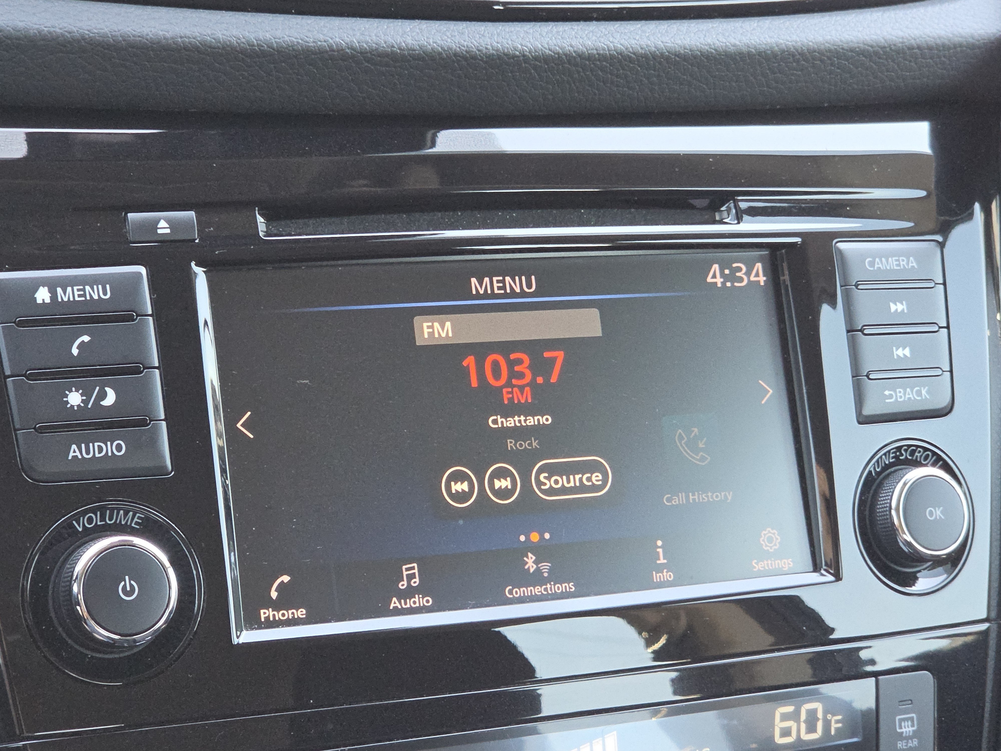 2021 Nissan Rogue Sport SV