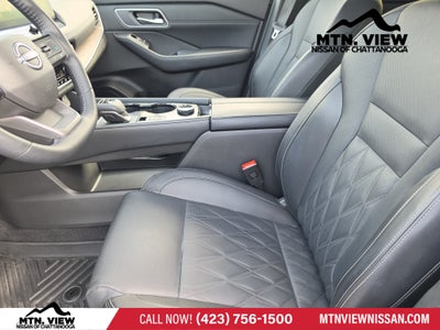 2025 Nissan Rogue Platinum