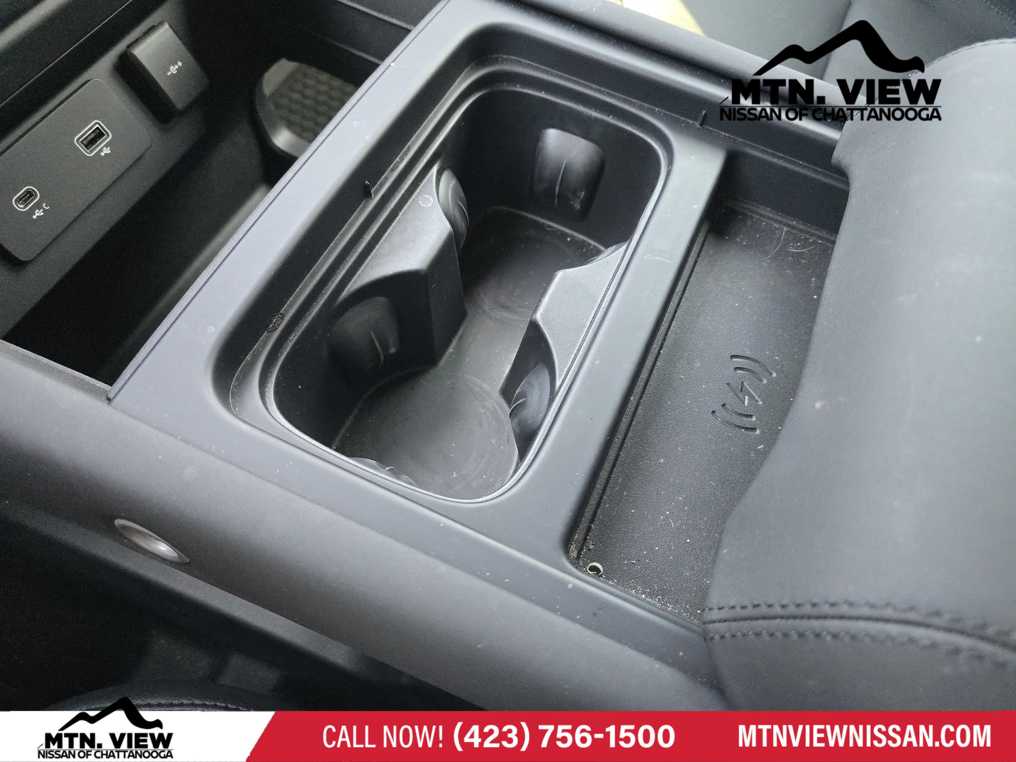 2024 Land Rover Defender X-Dynamic SE